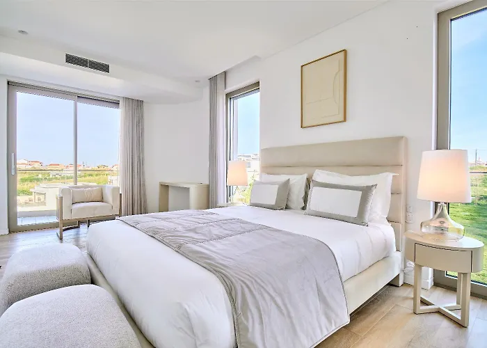 Luxury Oceanfront - 24k *